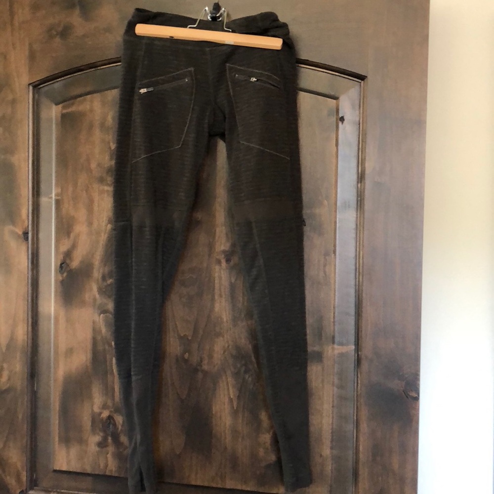 lululemon size 6 olive leggings